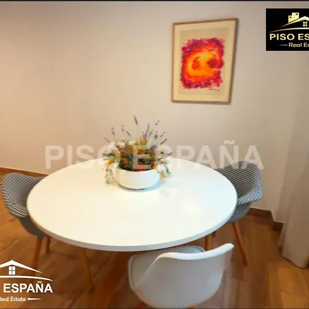 Apartament Playa Postiguet, Mercado *